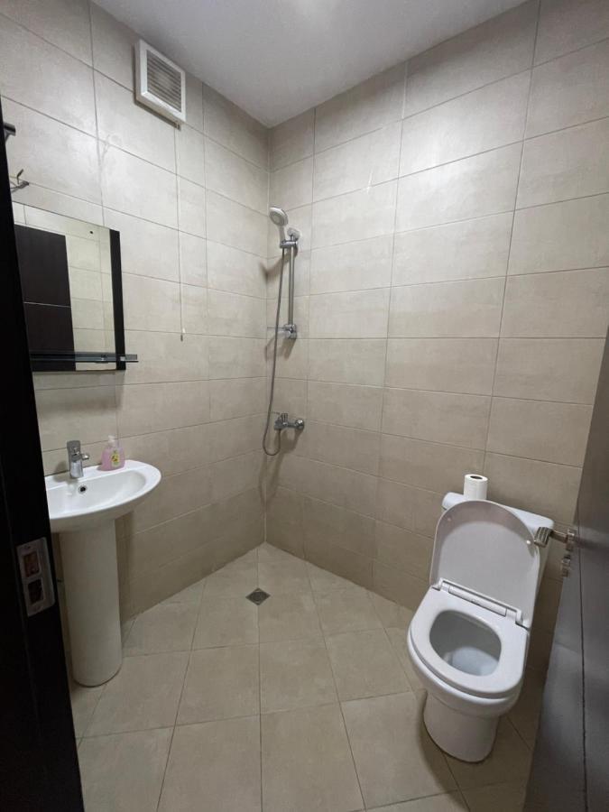Apartment In The City Center - Old باتومي المظهر الخارجي الصورة